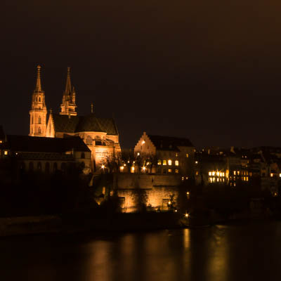 Basel bei Nacht