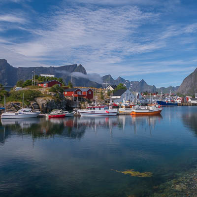 Kleiner Hafen auf den Lofoten